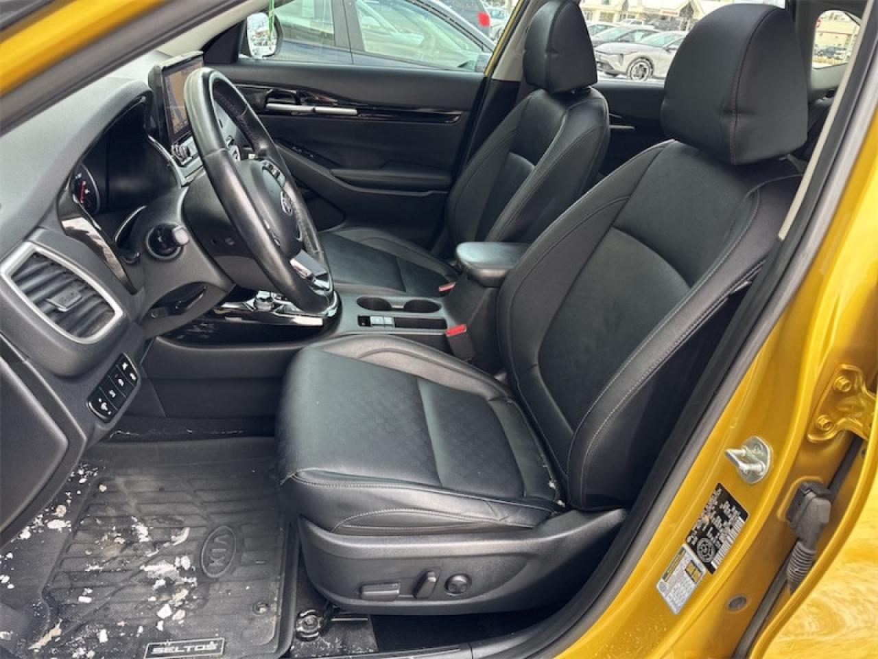 2021 Kia Seltos SX Turbo  Navigation GPS Photo