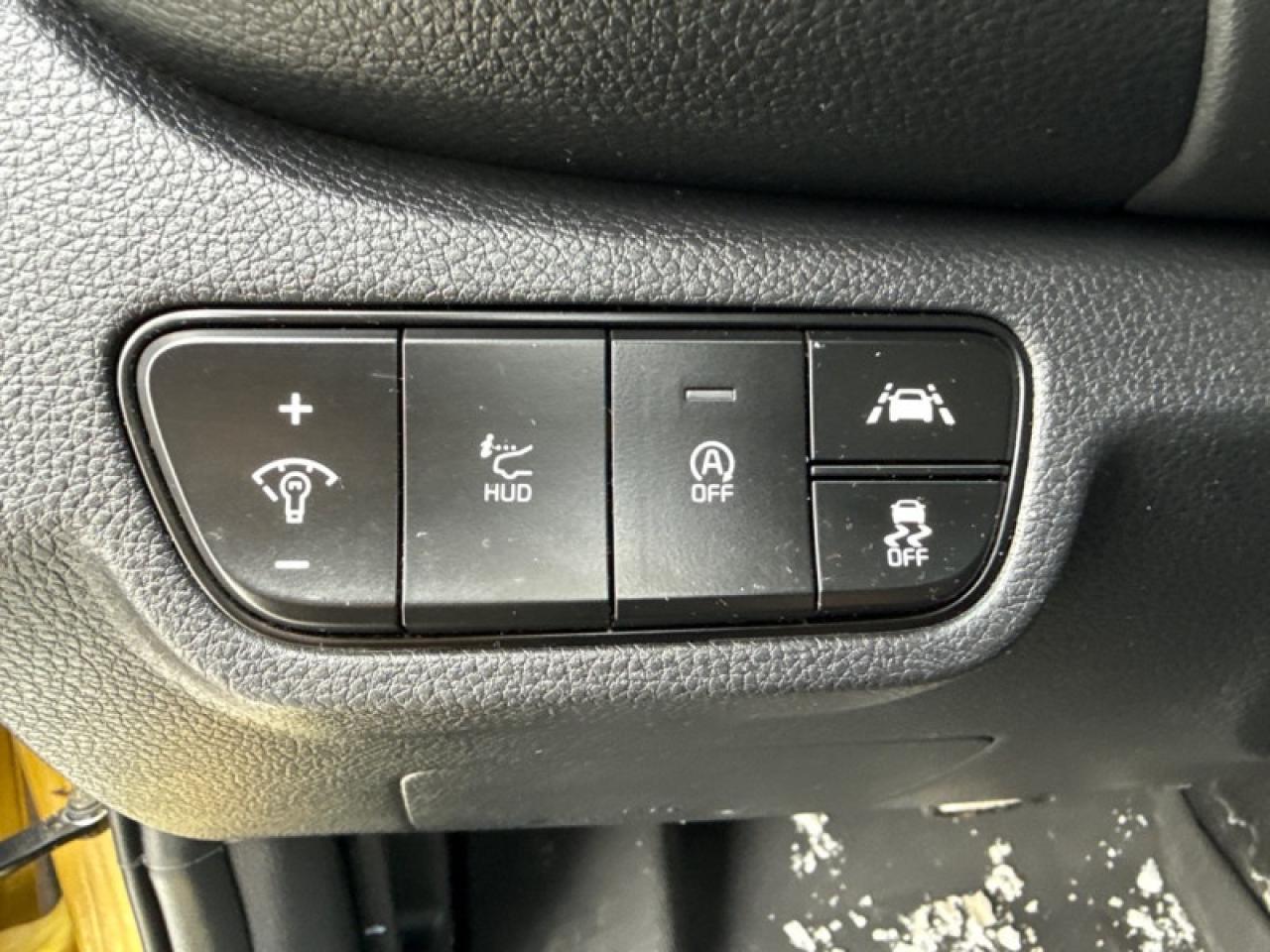 2021 Kia Seltos SX Turbo  Navigation GPS Photo