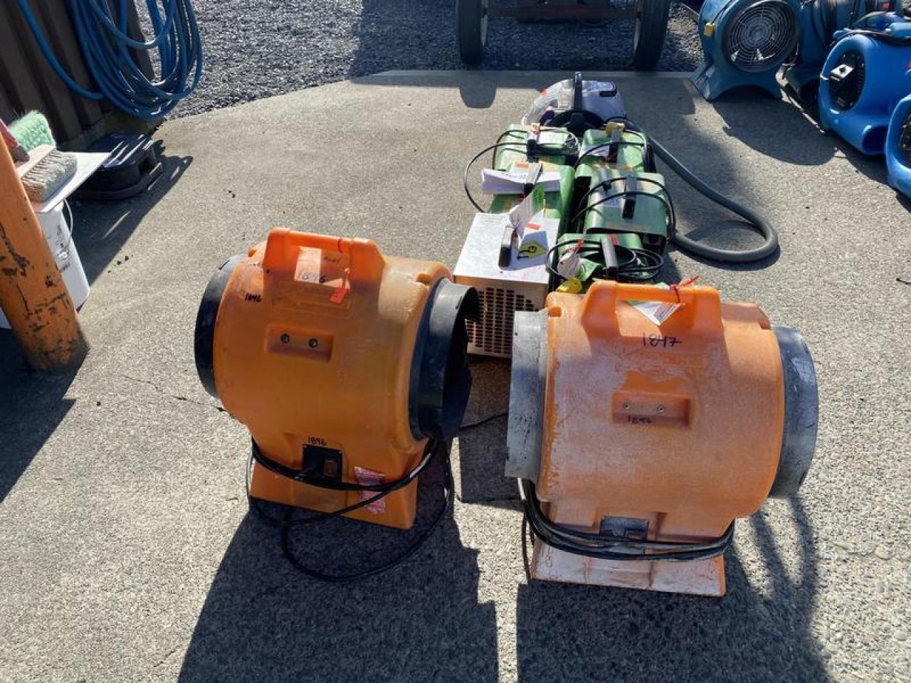 Used 2015 32 Piece Restoration Lot dehumidifiers blowers heaters restoration package for sale in Burnaby, BC