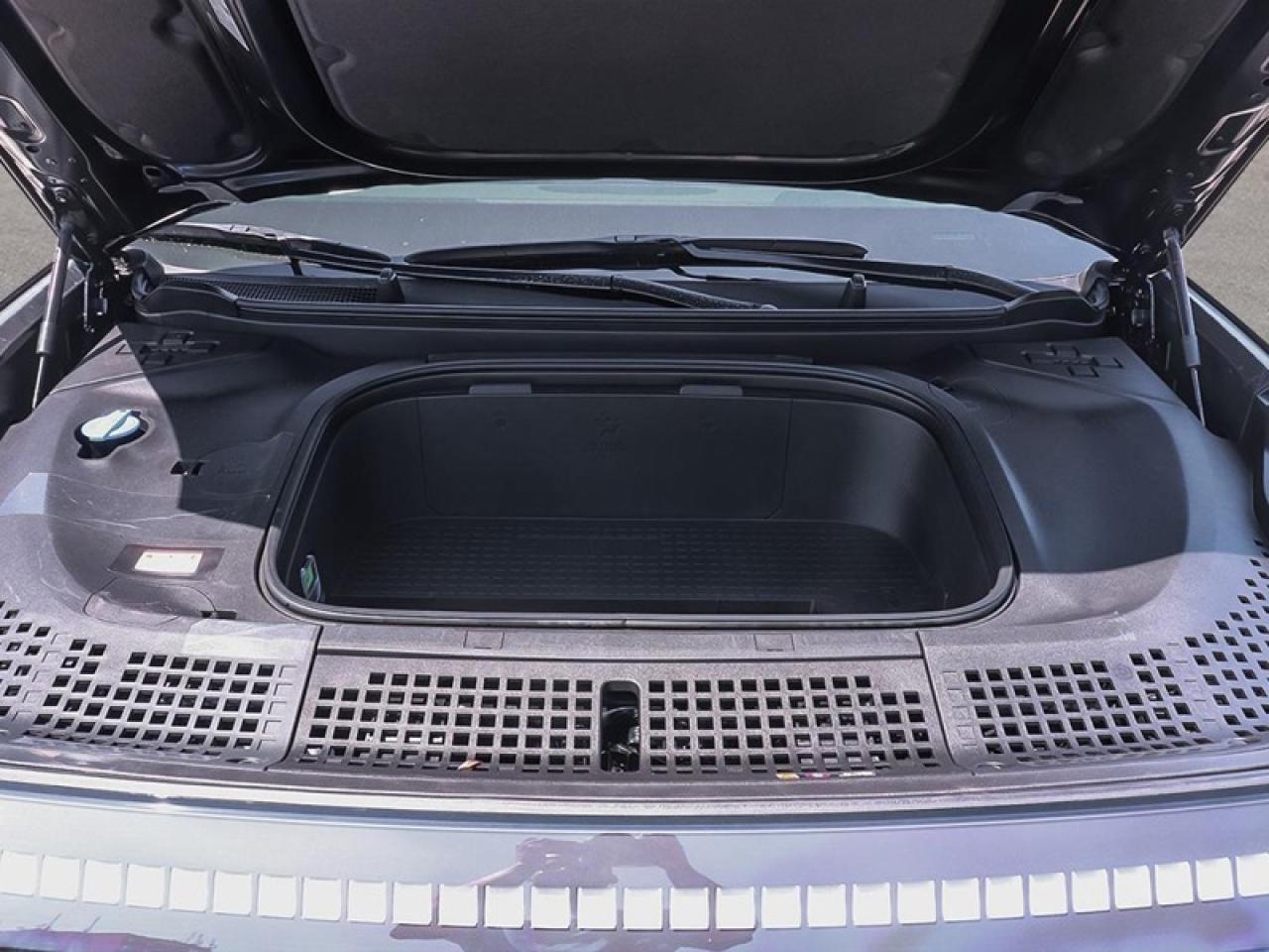 2026 Hyundai IONIQ 9 Preferred AWD  -  Fast Charging - $222.83 /Wk Photo