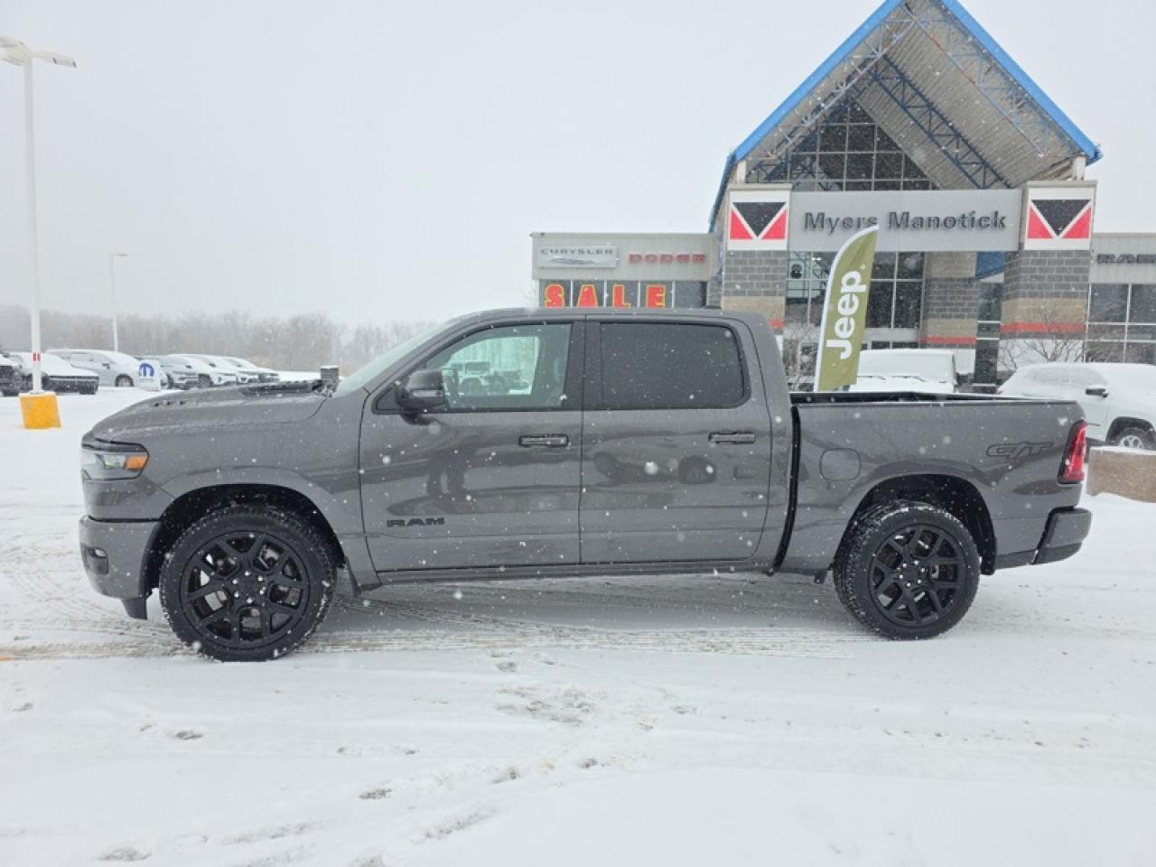 2025 RAM 1500 GT-Sport  G/T with Pano ROOF Photo