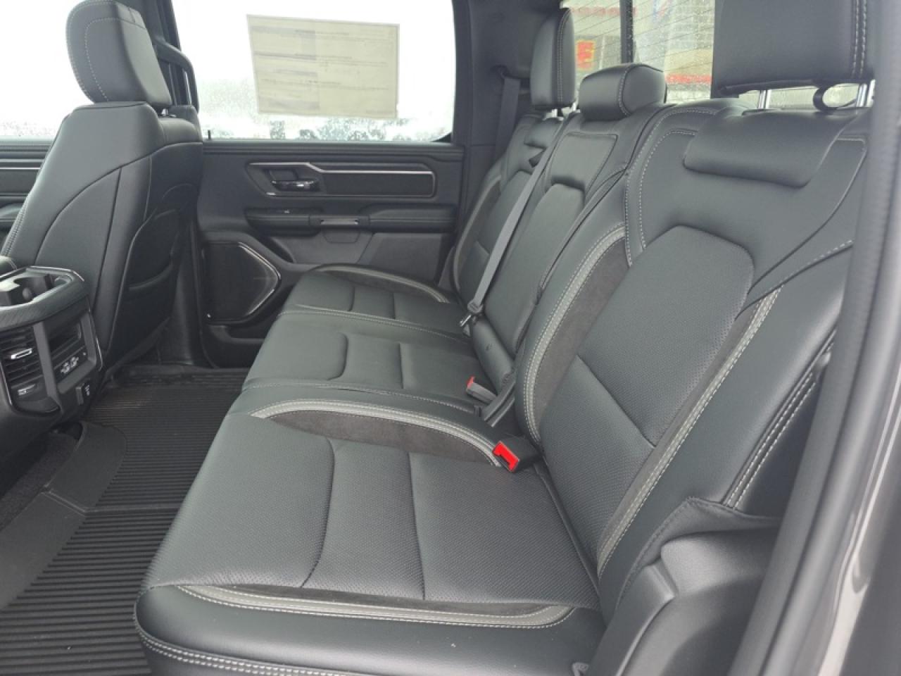 2025 RAM 1500 GT-Sport  G/T with Pano ROOF Photo