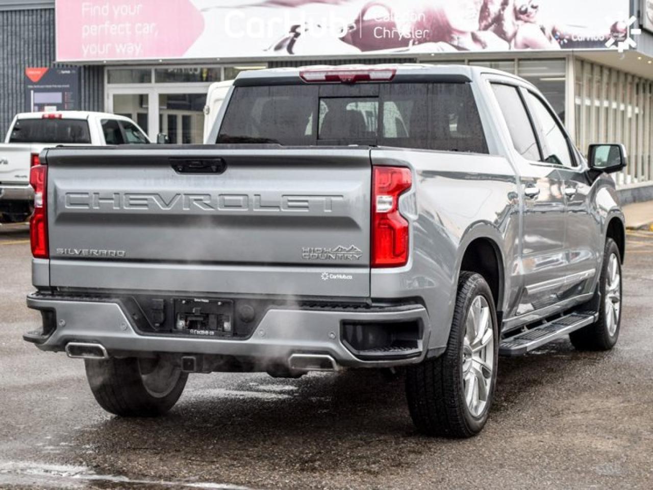 2023 Chevrolet Silverado 1500 High Country 4WD Crew Cab 147" 5.3L Leather Sunroof Photo