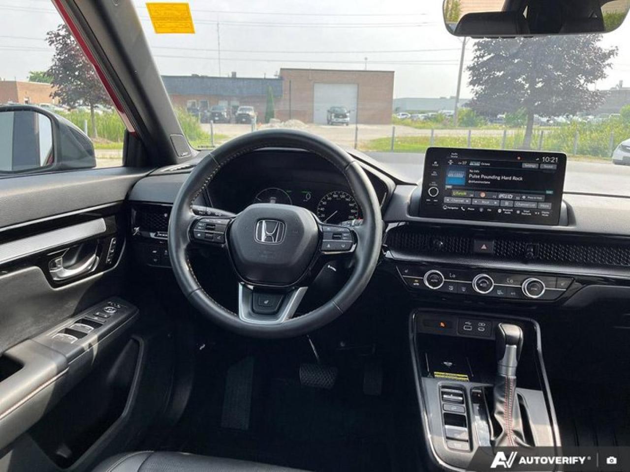 2024 Honda CR-V Hybrid Touring | Leather | Nav | Moonroof | Heated Seats + Steering | Adaptive Cruise | BSM | and More ! Photo2