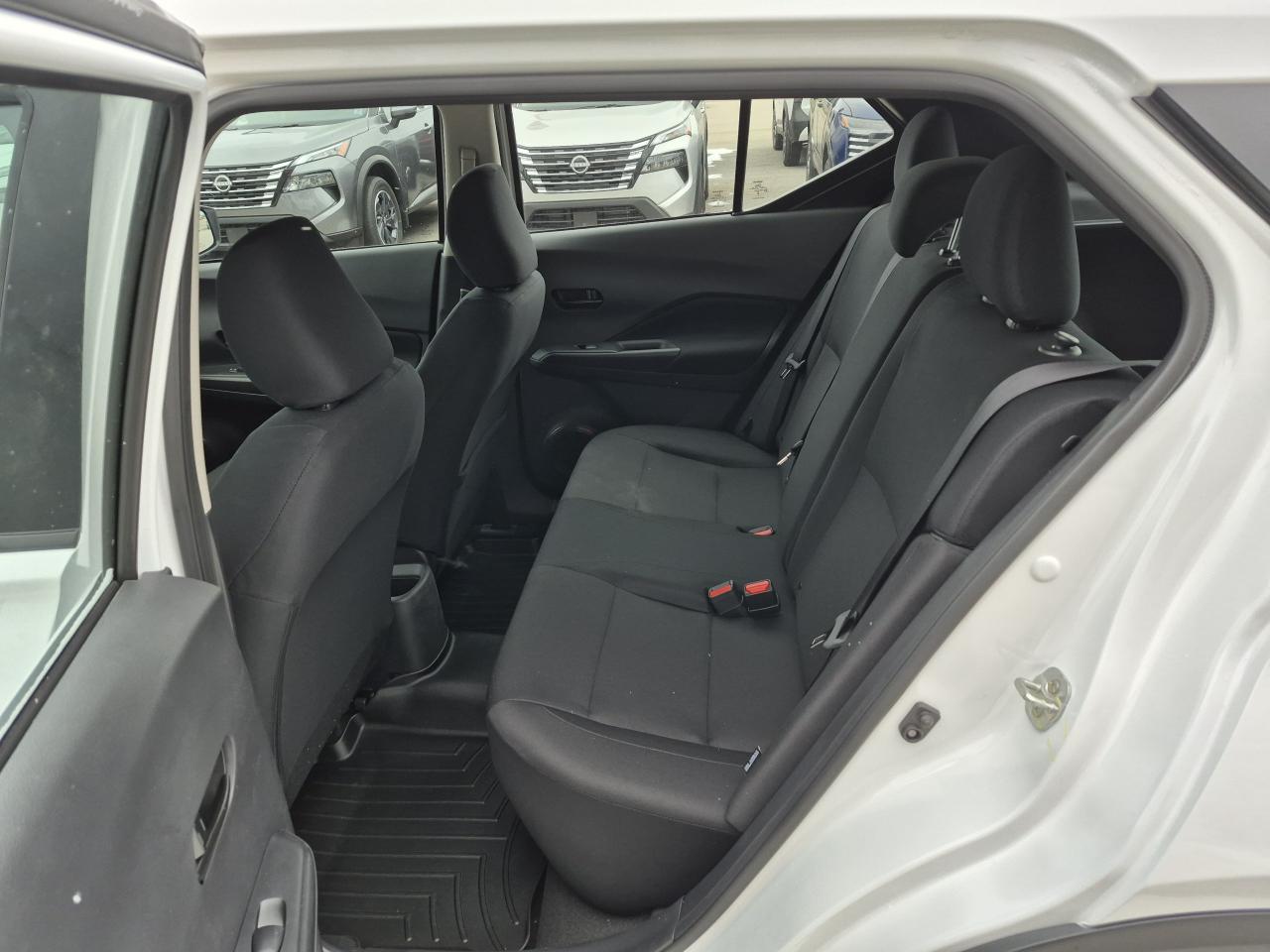 2025 Nissan Kicks Play S FWD Photo11