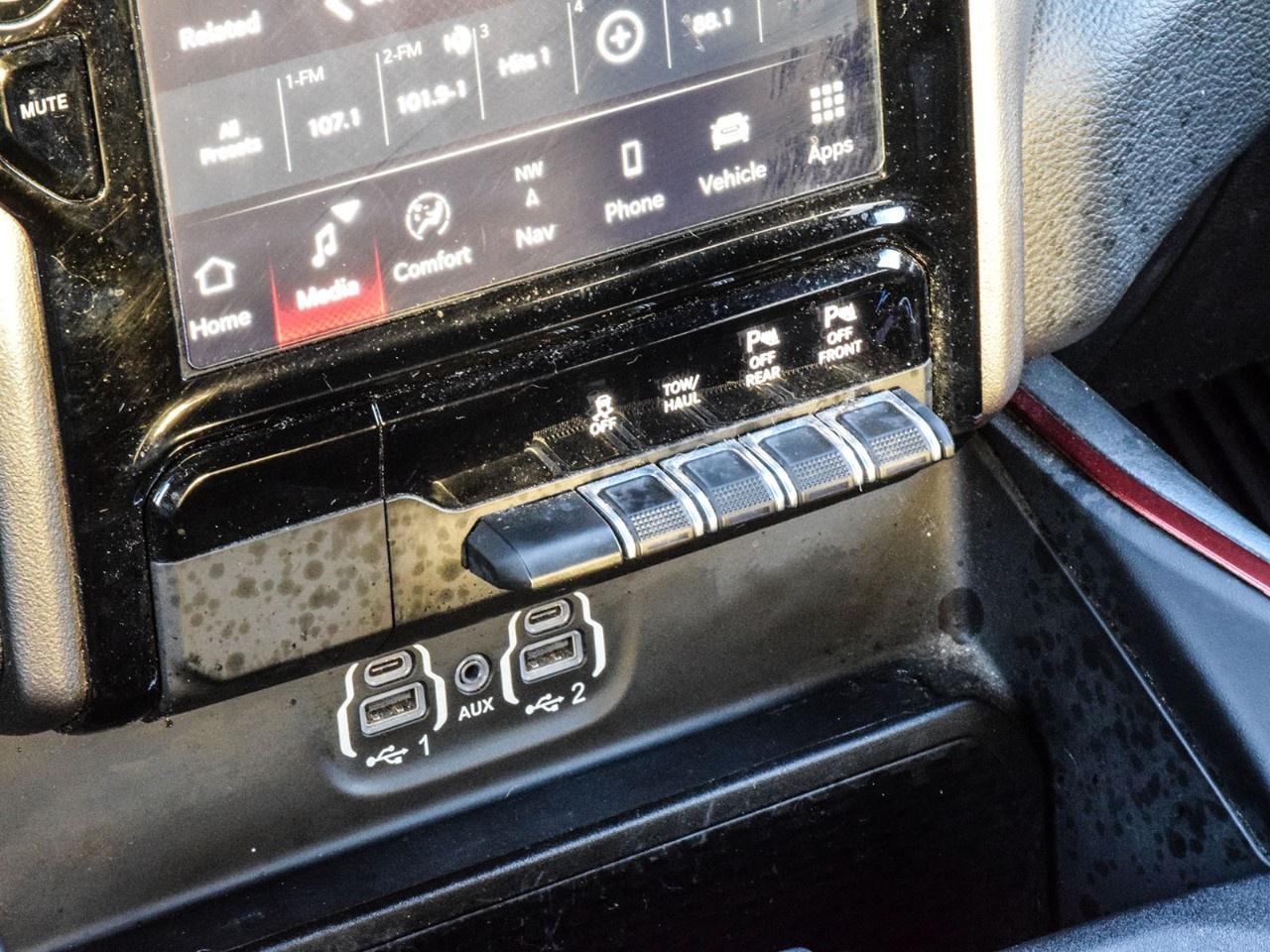 2022 RAM 1500 Rebel 4x4 Crew Cab 5'7" Box Photo