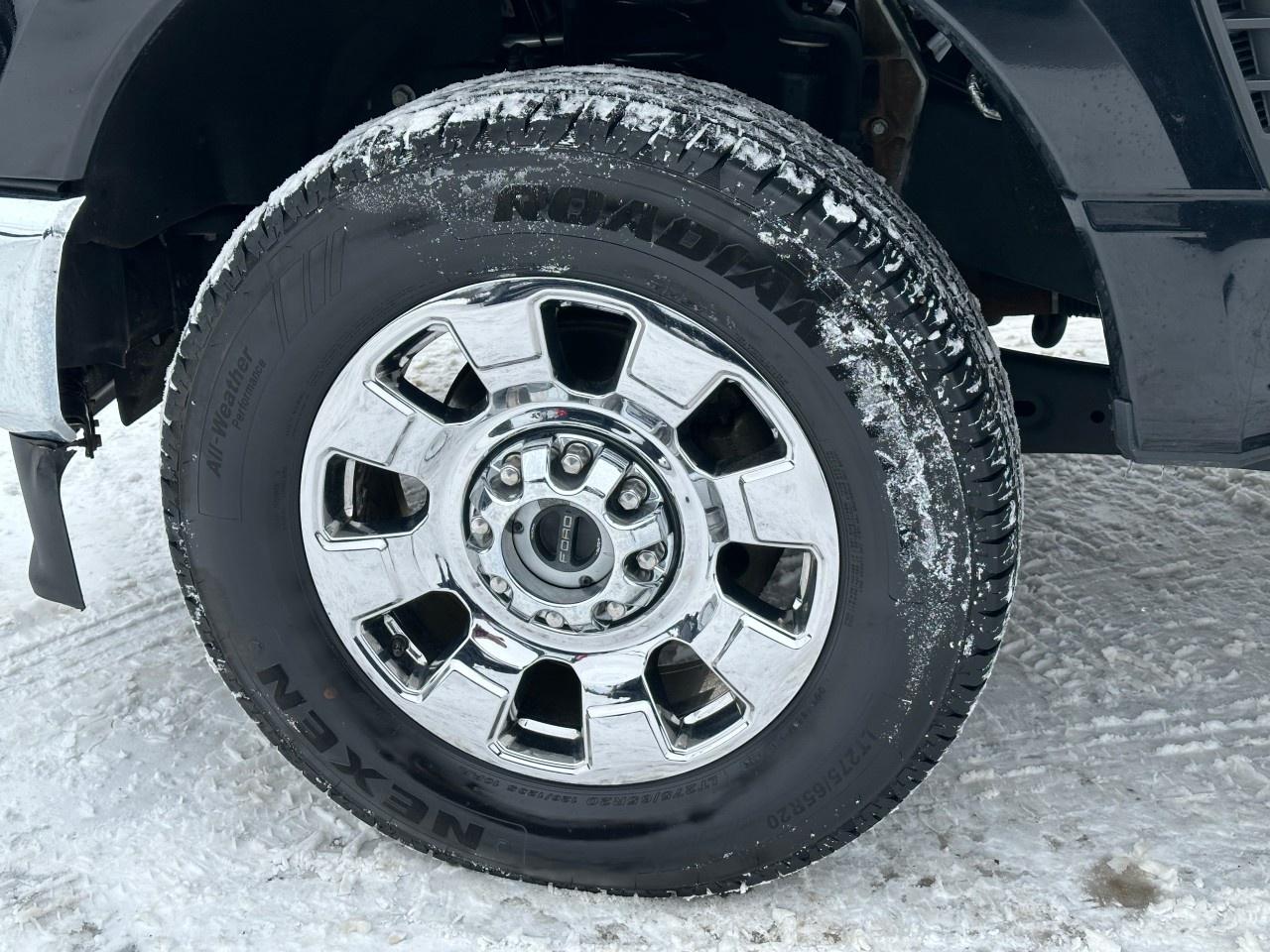 2023 Ford F-250 Super Duty SRW LARIAT 4WD CREW CAB 6.75' BOX Photo