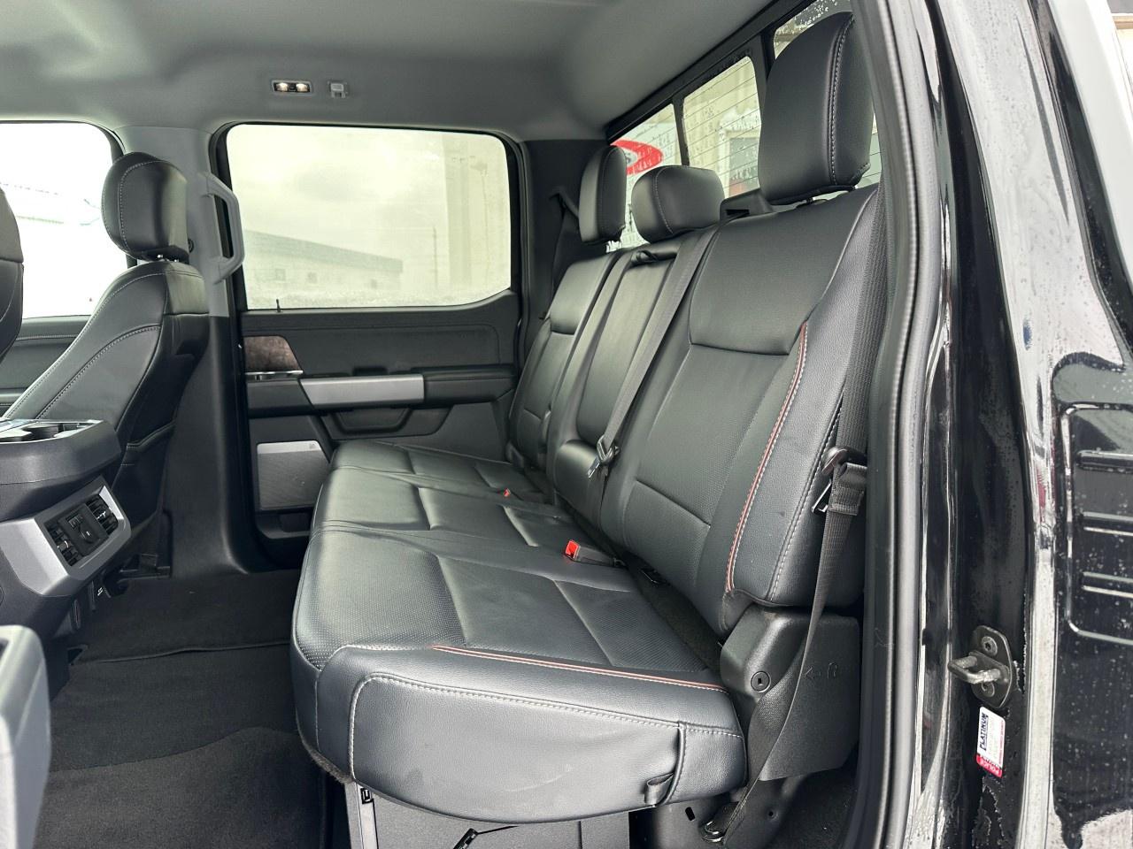 2023 Ford F-250 Super Duty SRW LARIAT 4WD CREW CAB 6.75' BOX Photo