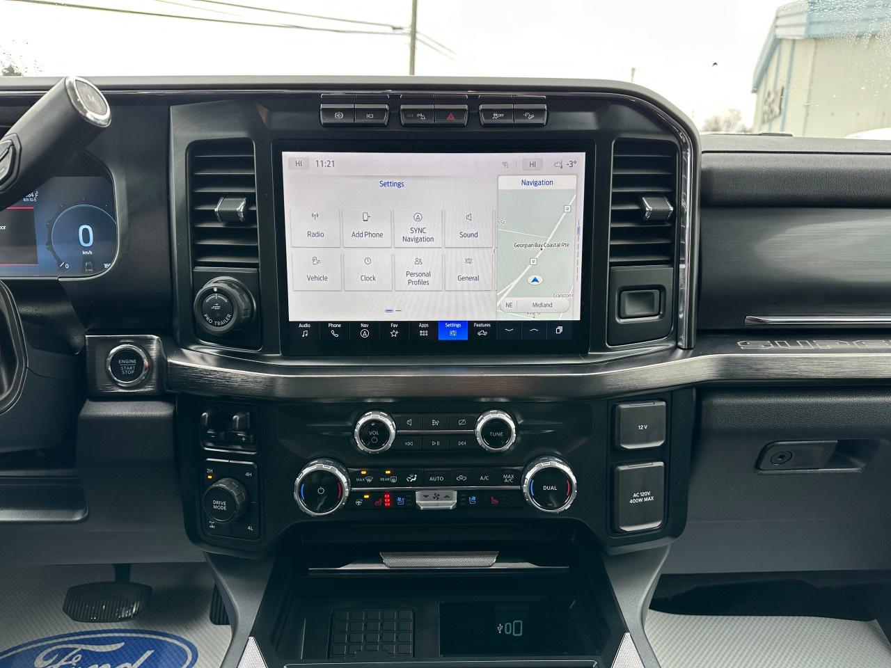 2023 Ford F-250 Super Duty SRW LARIAT 4WD CREW CAB 6.75' BOX Photo