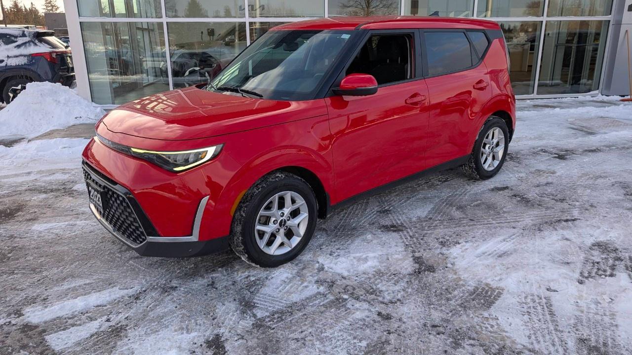 Used 2023 Kia Soul EX IVT for sale in Kitchener, ON