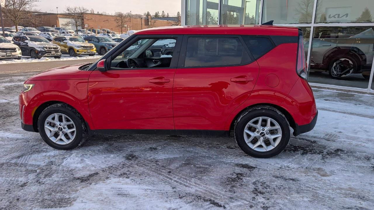 2023 Kia Soul EX IVT Photo