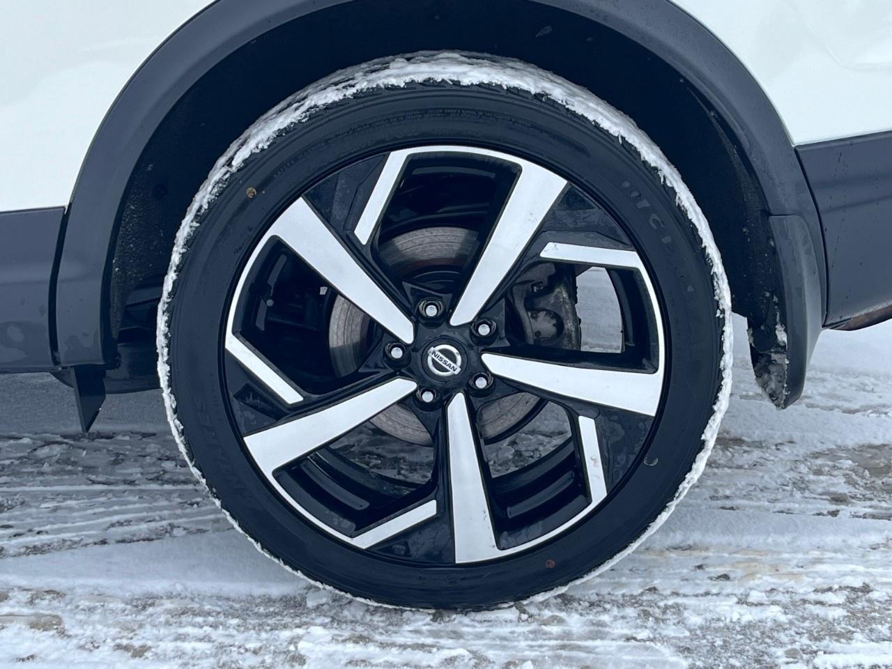 2023 Nissan Qashqai AWD SL CVT Photo