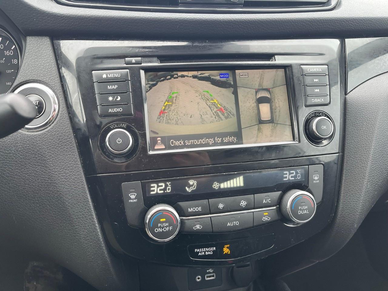 2023 Nissan Qashqai AWD SL CVT Photo