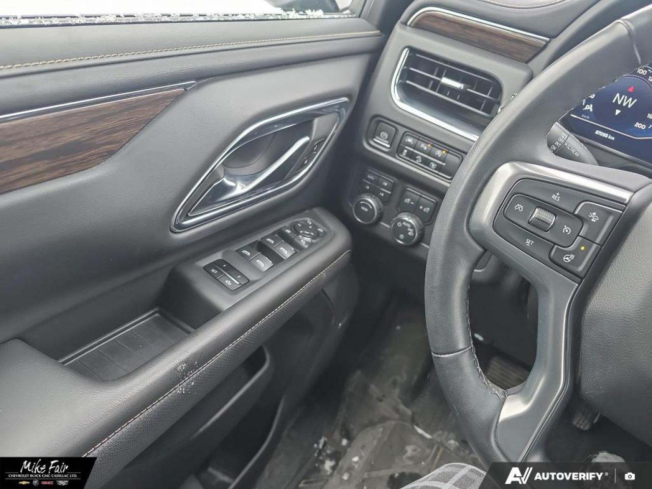 2023 Chevrolet Tahoe Premier 10 Speaker BOSE Audio System, Wireless Charging for Devices, Keyless Open/ Lock and Start Photo