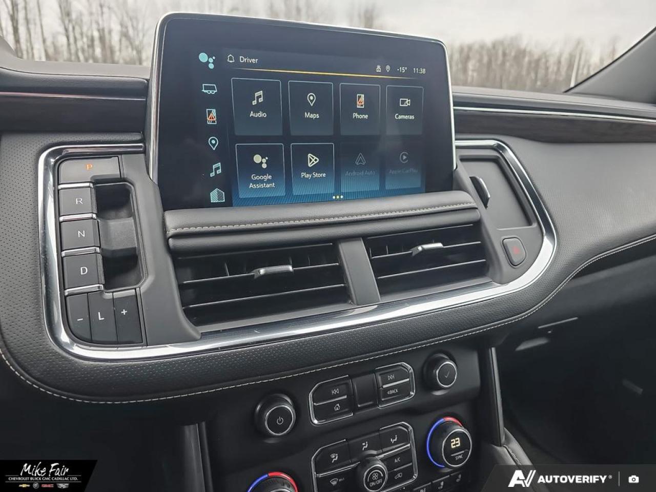 2023 Chevrolet Tahoe Premier 10 Speaker BOSE Audio System, Wireless Charging for Devices, Keyless Open/ Lock and Start Photo