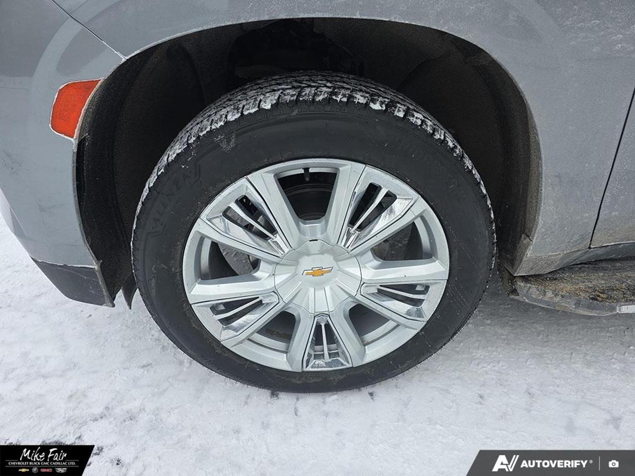 2023 Chevrolet Tahoe Premier 10 Speaker BOSE Audio System, Wireless Charging for Devices, Keyless Open/ Lock and Start Photo