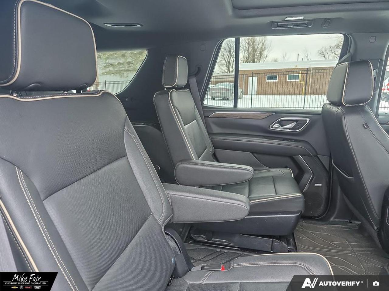 2023 Chevrolet Tahoe Premier 10 Speaker BOSE Audio System, Wireless Charging for Devices, Keyless Open/ Lock and Start Photo