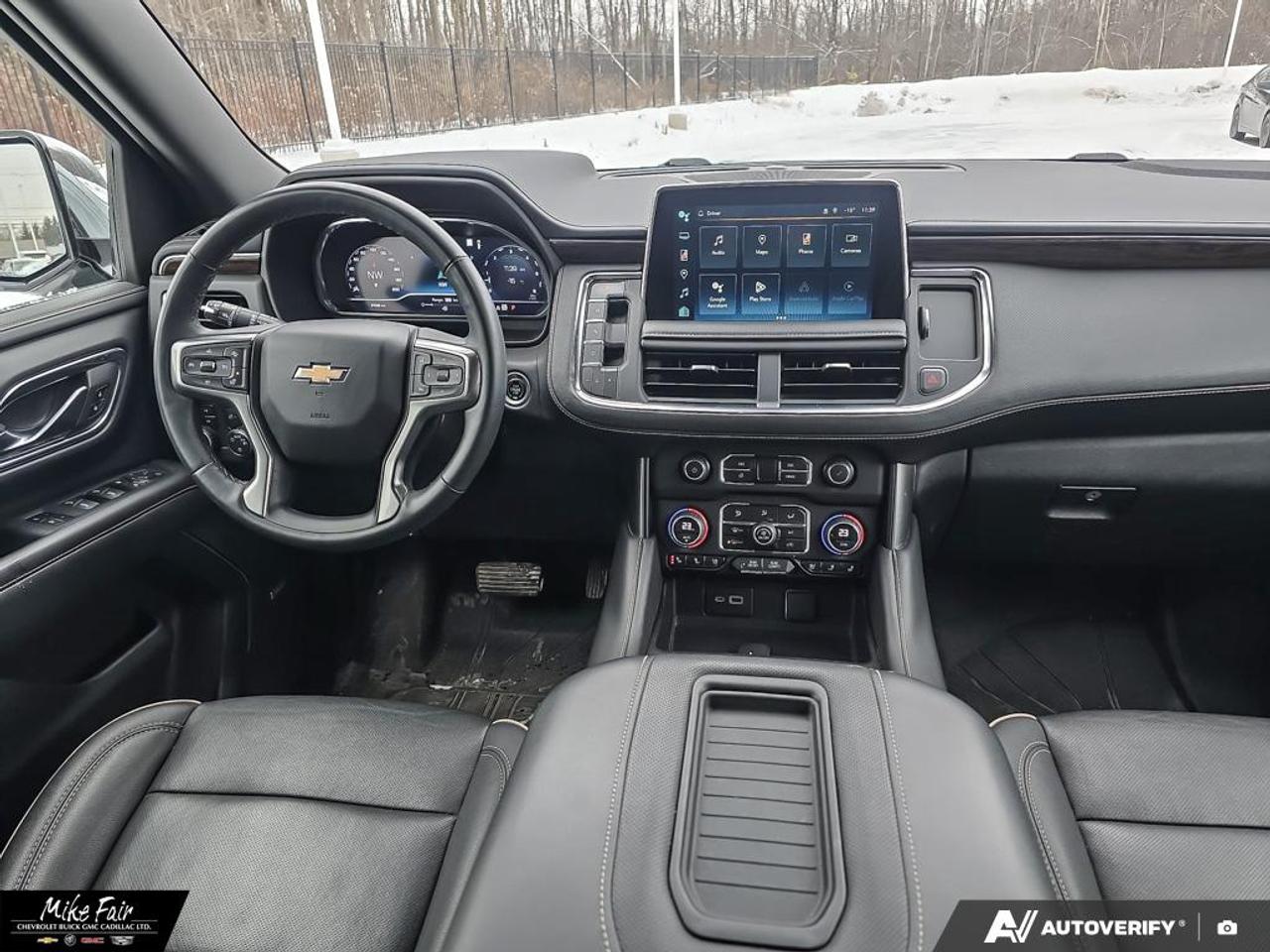 2023 Chevrolet Tahoe Premier 10 Speaker BOSE Audio System, Wireless Charging for Devices, Keyless Open/ Lock and Start Photo
