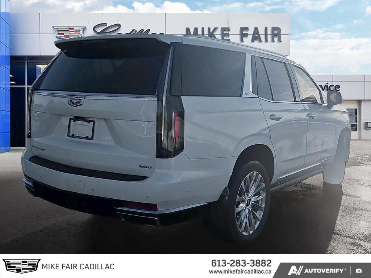 2022 Cadillac Escalade Premium Luxury Photo4