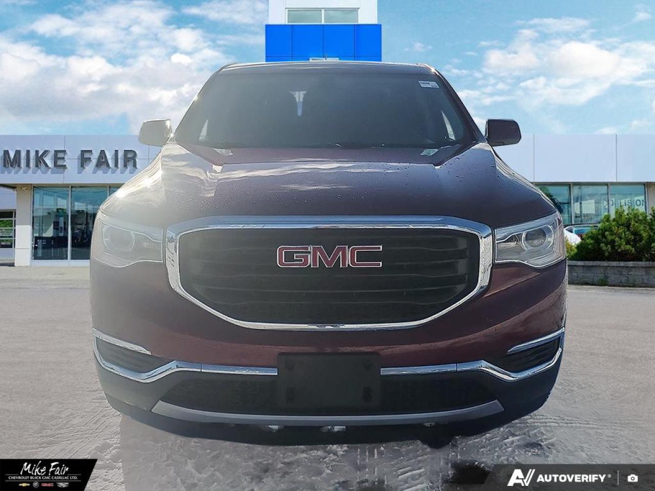 2018 GMC Acadia SLE-1 Dual Zone Climate Control, bluetooth, Android/Apple CarPlay, back up camera Photo