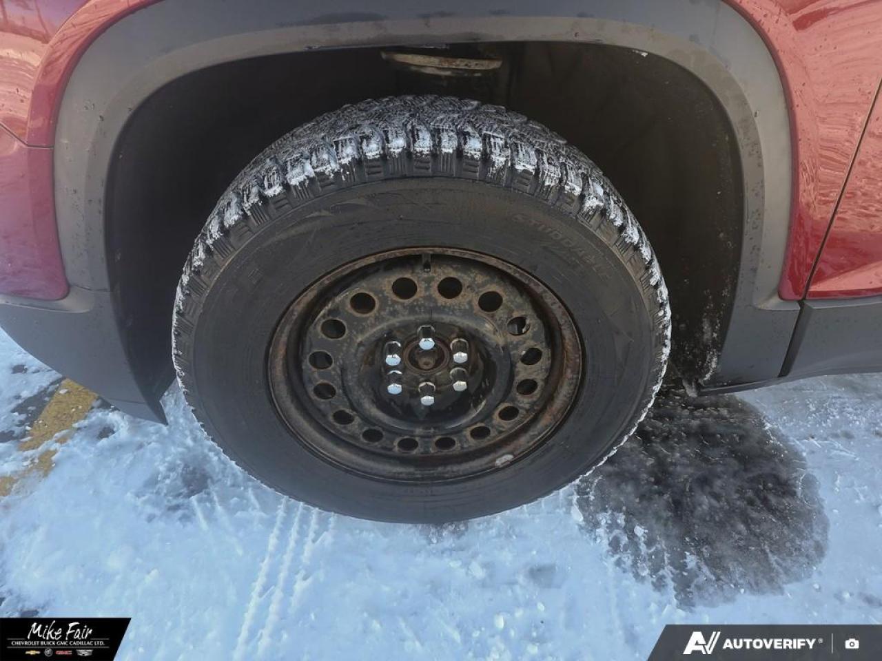 2018 GMC Acadia SLE-1 Dual Zone Climate Control, bluetooth, Android/Apple CarPlay, back up camera Photo