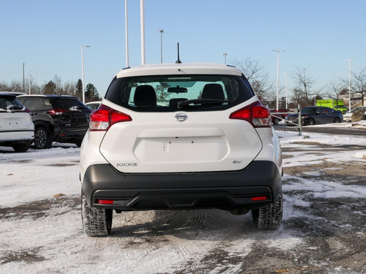 2019 Nissan Kicks  Photo2