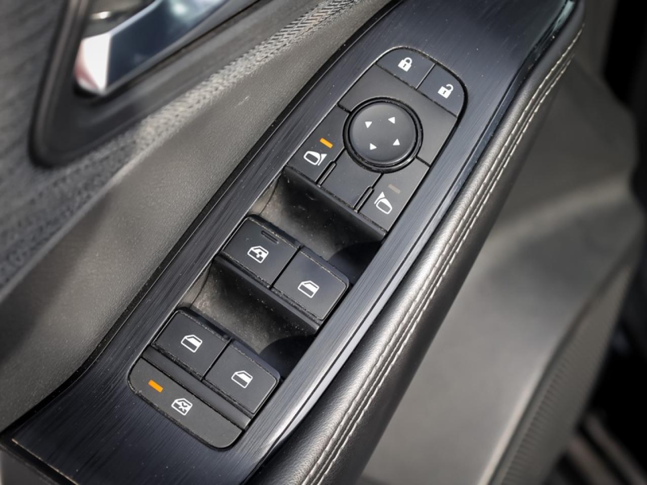 2021 Nissan Rogue SV  - Sunroof -  Heated Seats Photo