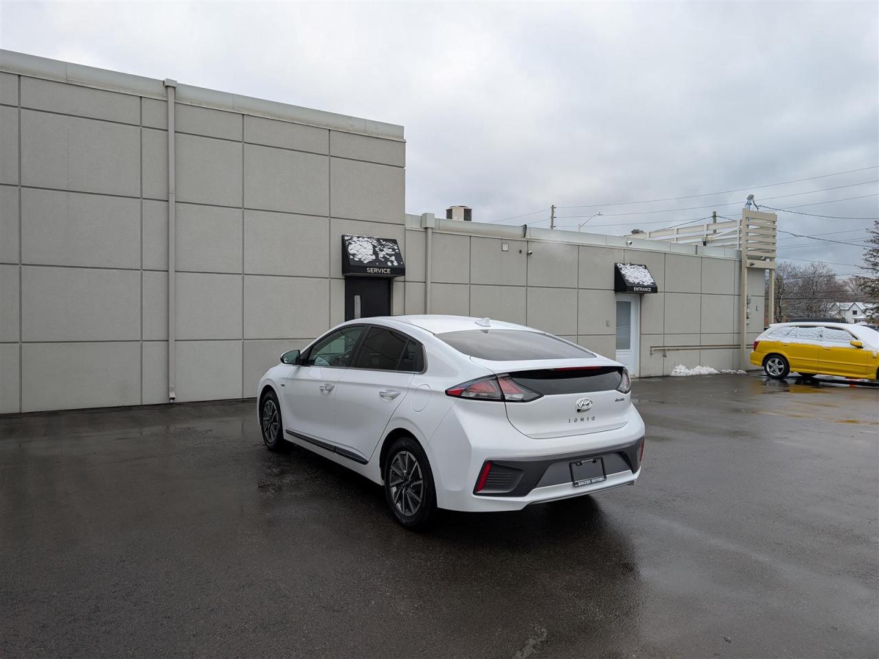 2020 Hyundai IONIQ Electric ULTIMATE - NAVI - SUNROOF - TECH FEATS Photo2