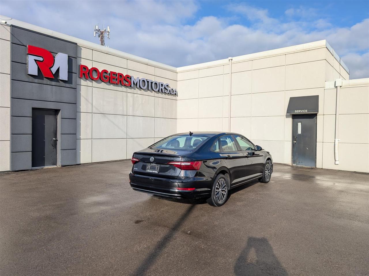 2021 Volkswagen Jetta HIGHLINE - NAVI - SUNROOF - LEATHER - TECH FEATS Photo4