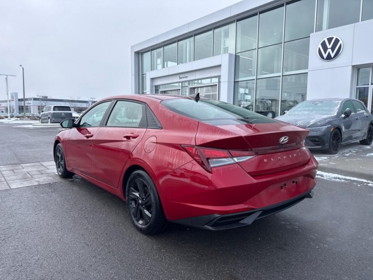 2023 Hyundai Elantra Preferred w/Sun and Tech Photo