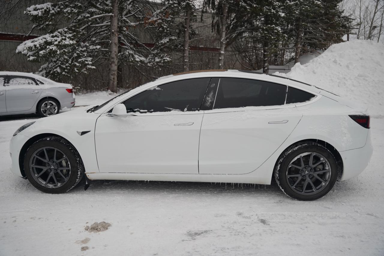 2018 Tesla Model 3 LONG RANGE Photo