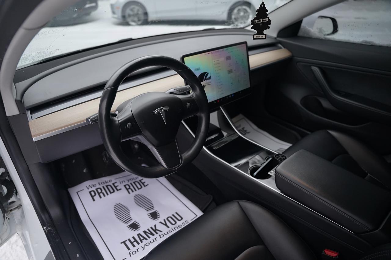 2018 Tesla Model 3 LONG RANGE Photo