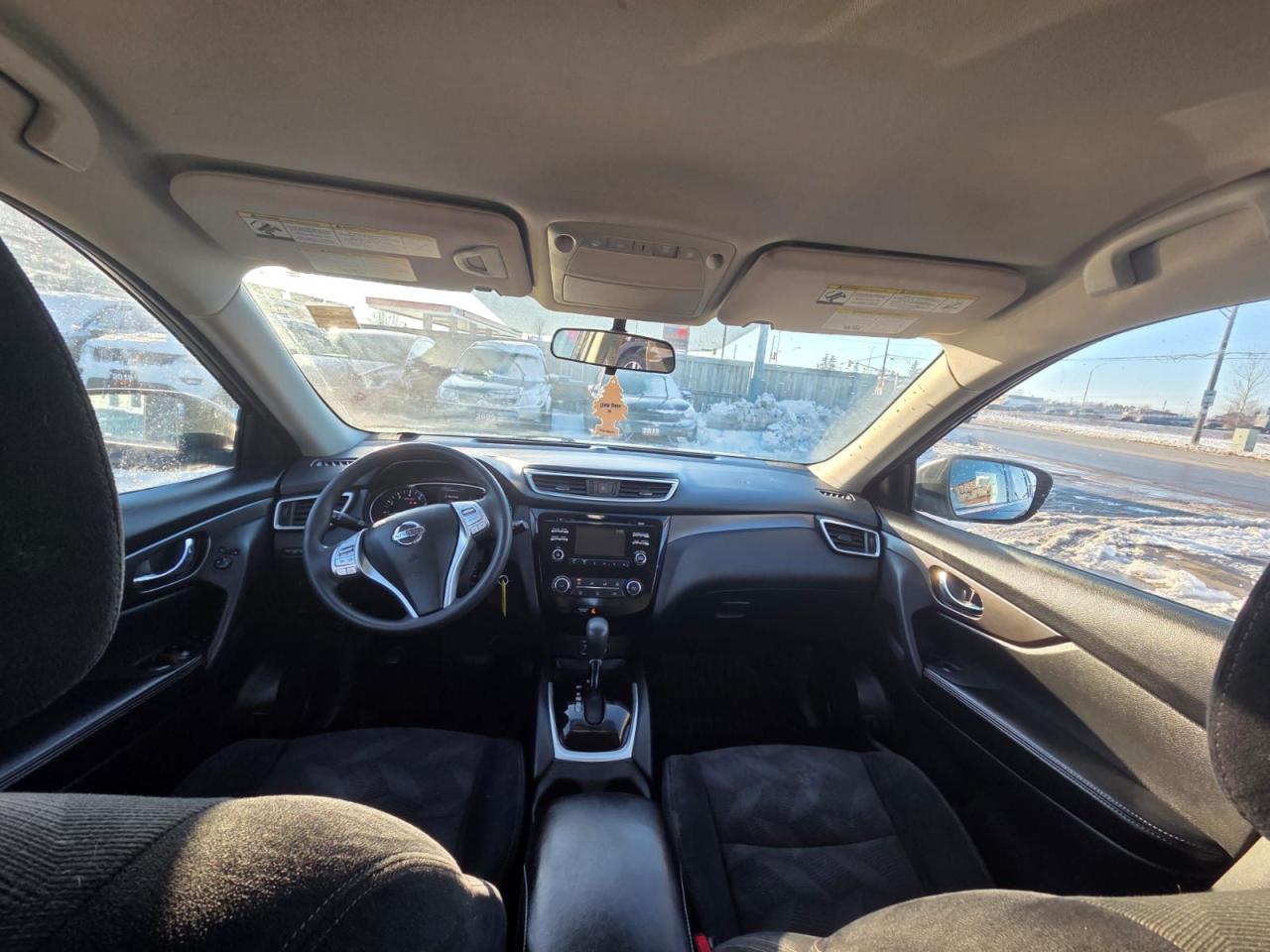 2014 Nissan Rogue S, AWD, WELL MAINTAINED, NO ACCIDENTS, CERTIFIED - Photo #11