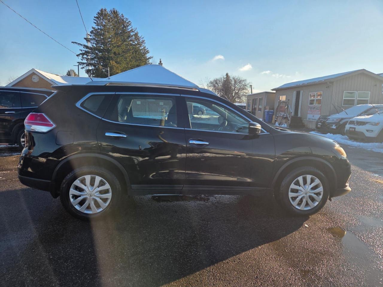 2014 Nissan Rogue S, AWD, WELL MAINTAINED, NO ACCIDENTS, CERTIFIED - Photo #6
