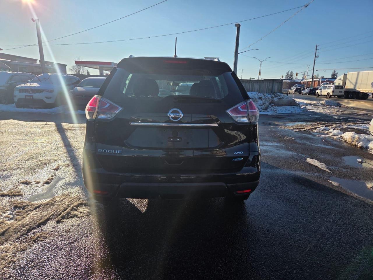 2014 Nissan Rogue S, AWD, WELL MAINTAINED, NO ACCIDENTS, CERTIFIED - Photo #4