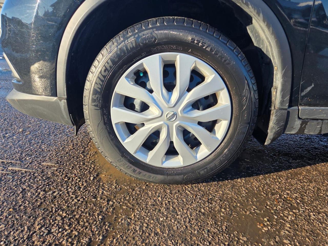 2014 Nissan Rogue S, AWD, WELL MAINTAINED, NO ACCIDENTS, CERTIFIED - Photo #14