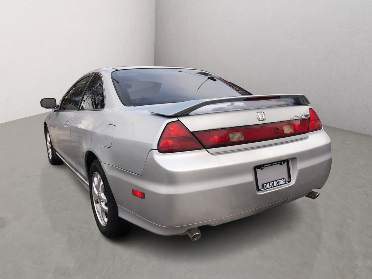 2001 Honda Accord EX V6 / HEATED SEATS / SUNROOF Photo3