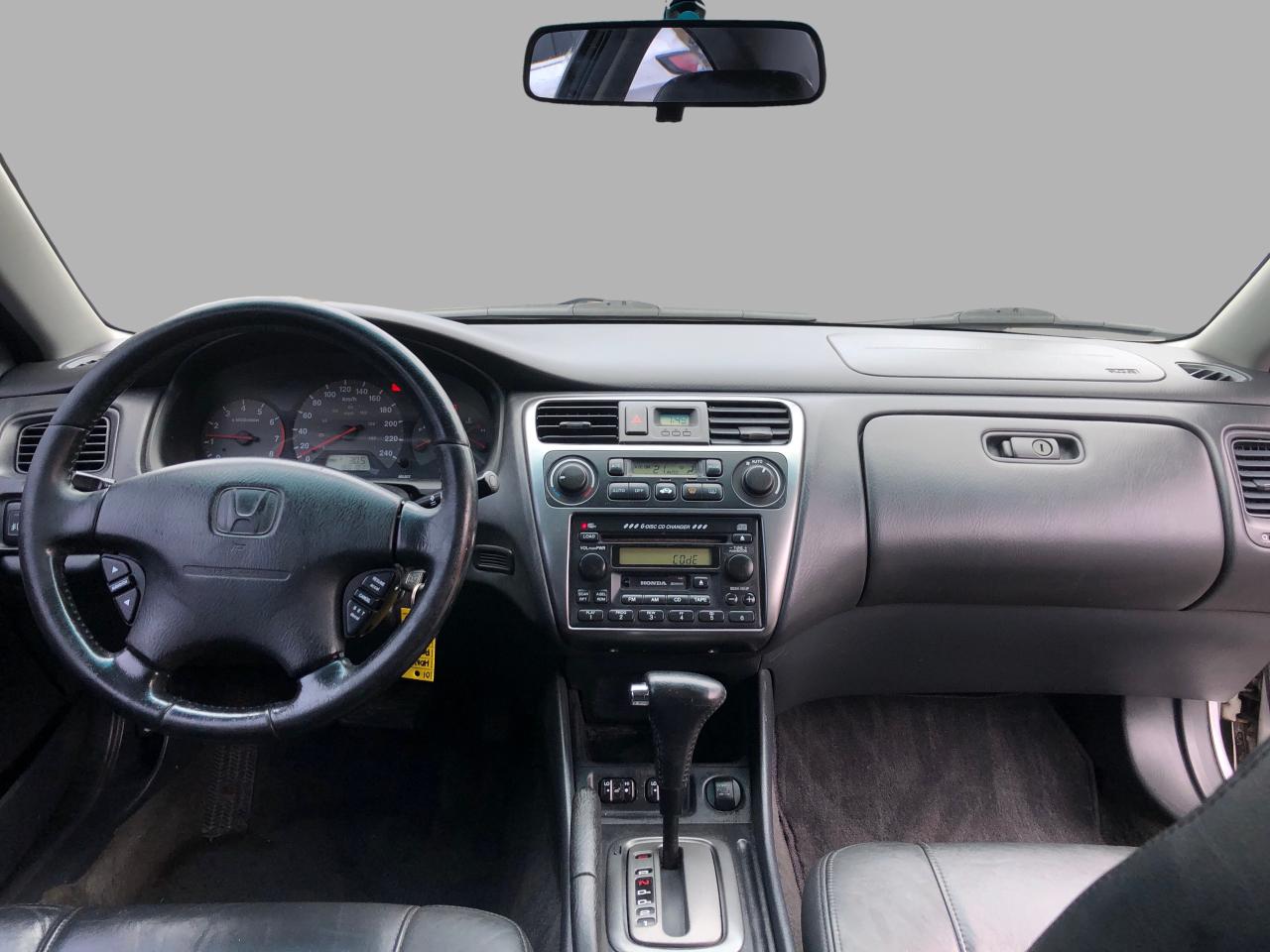 2001 Honda Accord EX V6 / HEATED SEATS / SUNROOF Photo10