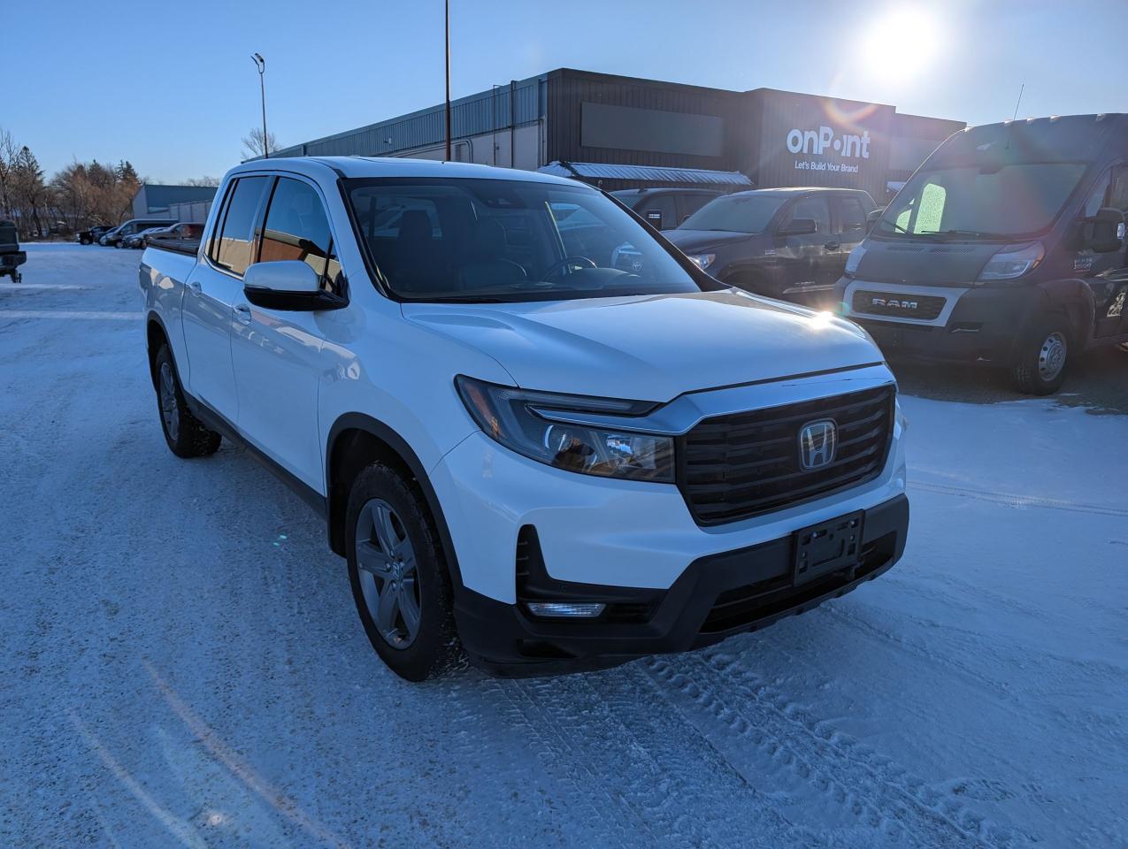 2021 Honda Ridgeline Touring | Cooled Seats | Blind Spot Monitoring - Photo #2