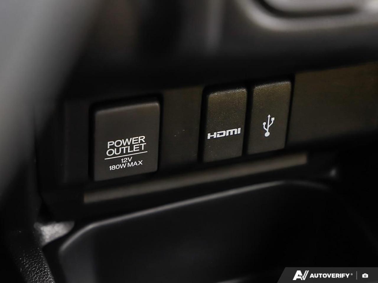 2015 Honda Fit LX, REARVIEW CAM, ECON, HEATED SEATS, BLUETOOTH Photo