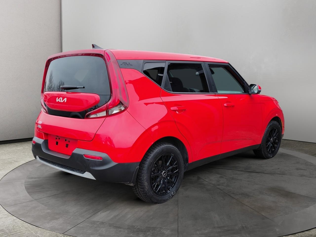 2021 Kia Soul EX+ Photo