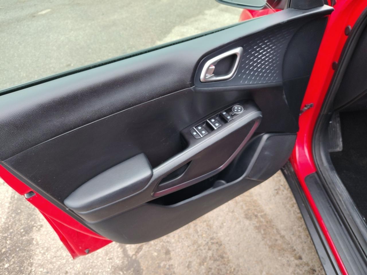 2021 Kia Soul EX+ Photo