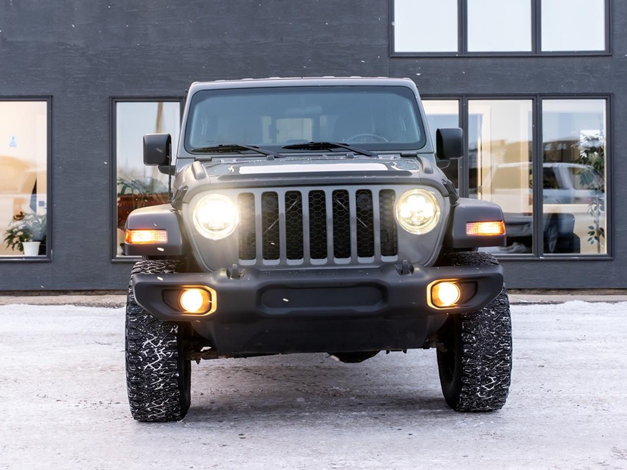 2020 Jeep Gladiator Sport S 4x4 Photo2