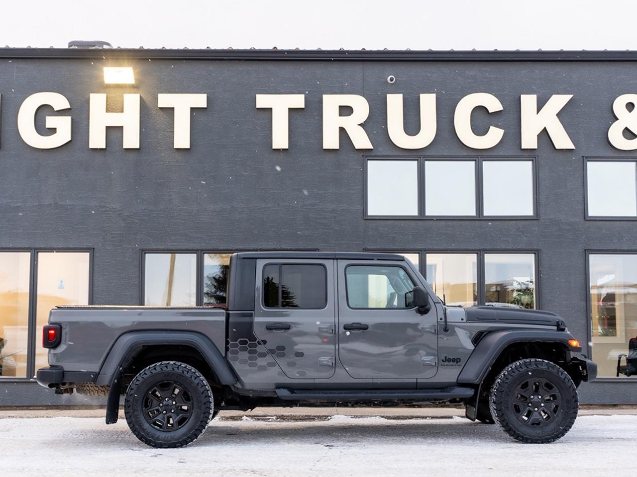 2020 Jeep Gladiator Sport S 4x4 Photo25