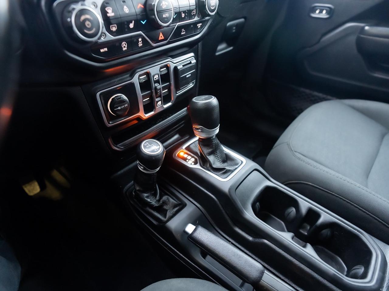 2020 Jeep Gladiator Sport S 4x4 Photo36