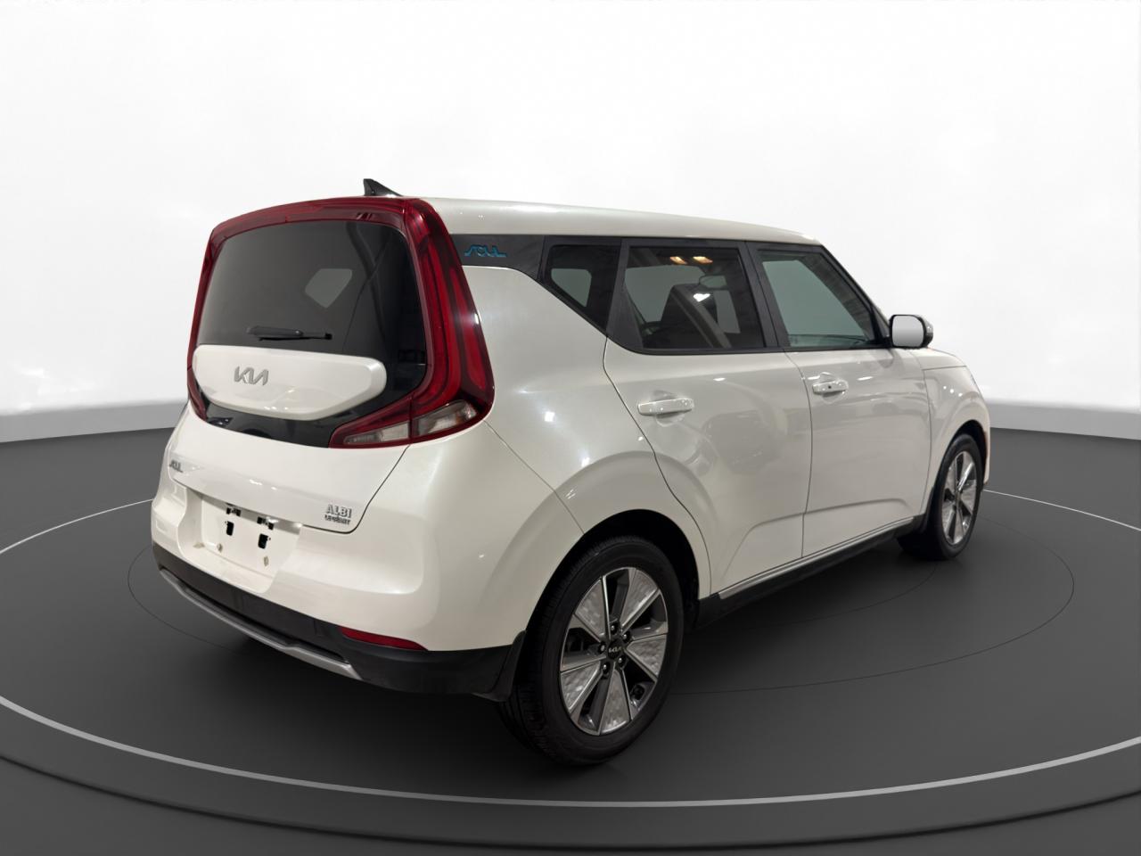 2022 Kia Soul EV EV Premium Photo