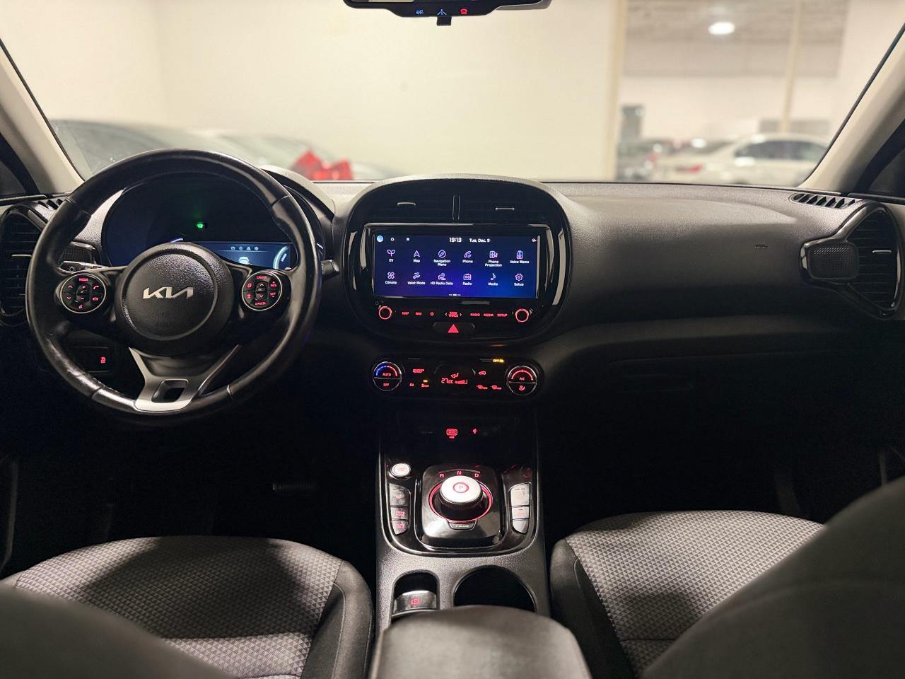 2022 Kia Soul EV EV Premium Photo