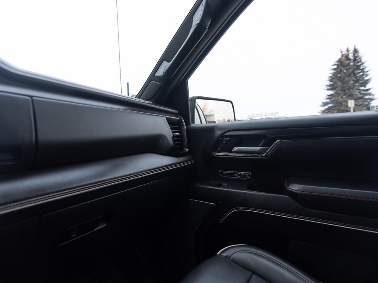 2022 GMC Sierra 1500 AT4X Photo13