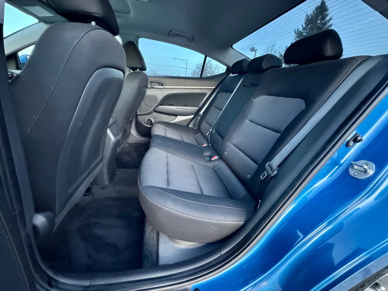 2017 Hyundai Elantra GLS - Photo #10