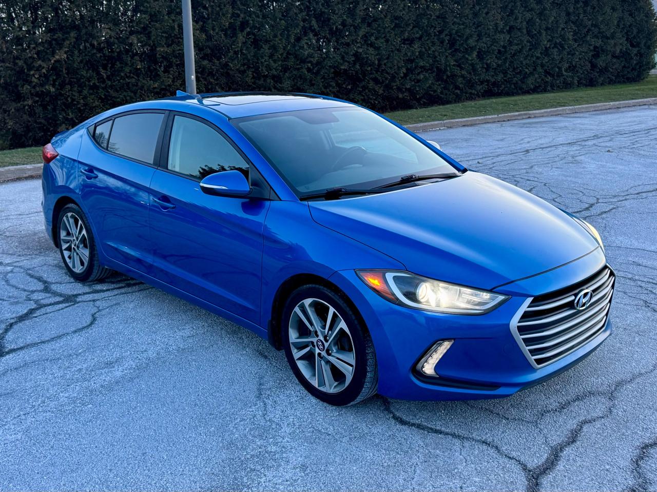 2017 Hyundai Elantra GLS - Photo #13